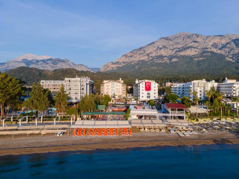 Lims Bona Dea Beach Hotel - Plaj