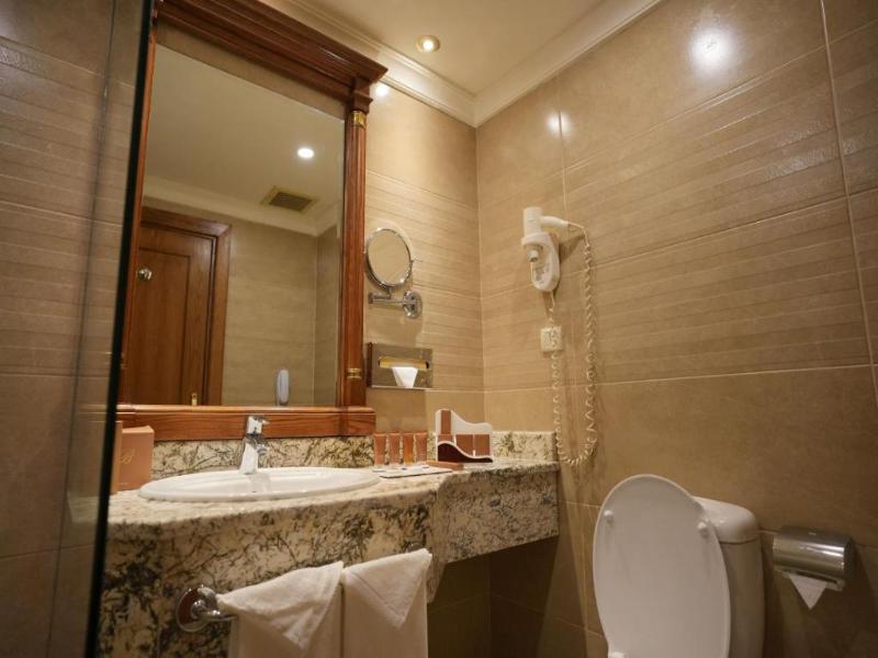 Bristol Hotel Amman - Oda