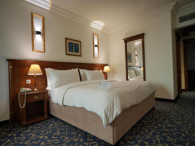 Bristol Hotel Amman - Oda