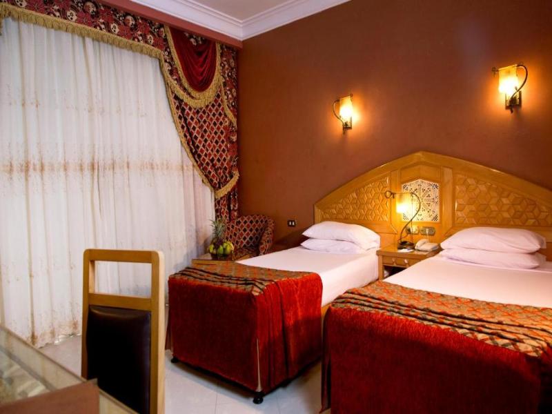 Oriental Rivoli Hotel & SPA - Oda