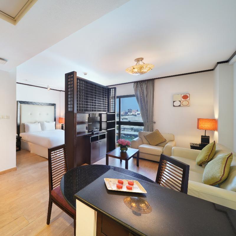 Park Apartments Dubai,an Edge by Rotana Hotel - Oda