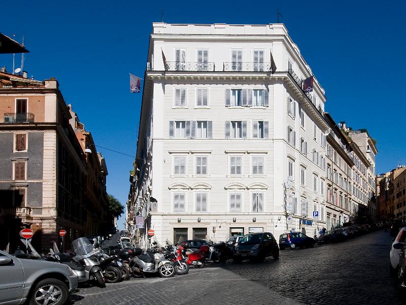Trevi Collection - Genel