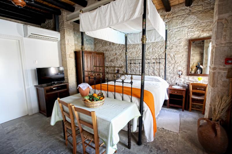 Leonidas Village Houses - Oda