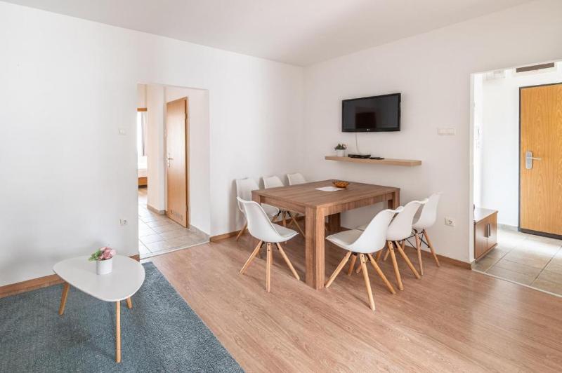 Nova Apartments - Oda