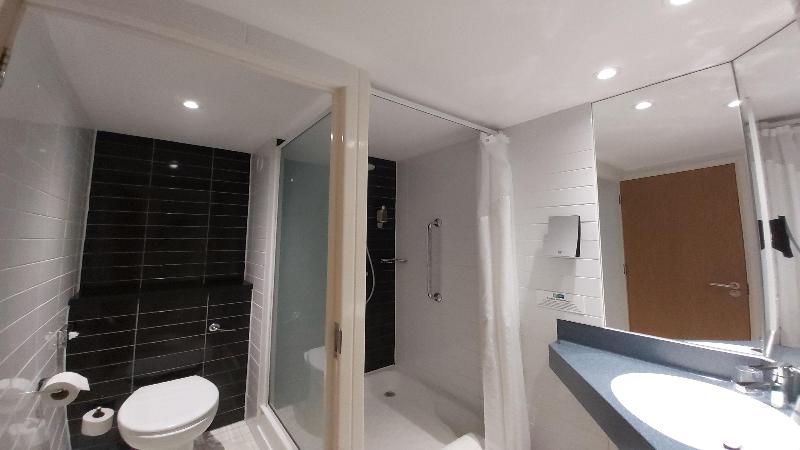 Holiday Inn Express Glenrothes - Oda