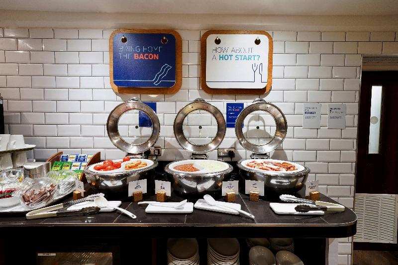 Holiday Inn Express Glenrothes - Restoran
