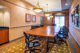 La Quinta Inn & Suites Islip fotoÄŸrafÄ±