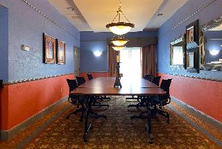 La Quinta Inn & Suites Islip fotoÄŸrafÄ±