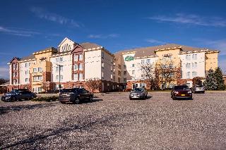 La Quinta Inn & Suites Islip fotoÄŸrafÄ±