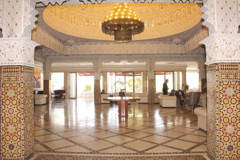 Zaki Suites Hotel & Spa - Lobi