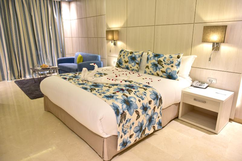 Zaki Suites Hotel & Spa - Oda