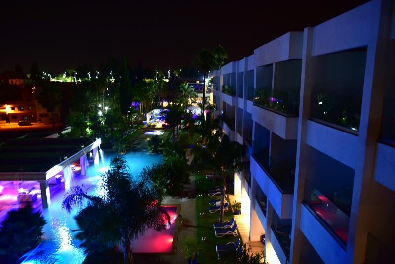 Zaki Suites Hotel & Spa - Havuz