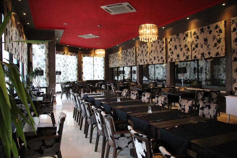 Zaki Suites Hotel & Spa - Restoran