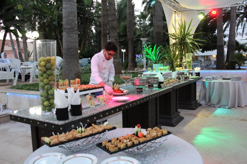 Zaki Suites Hotel & Spa - Restoran