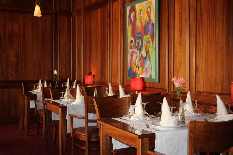Zaki Suites Hotel & Spa - Restoran