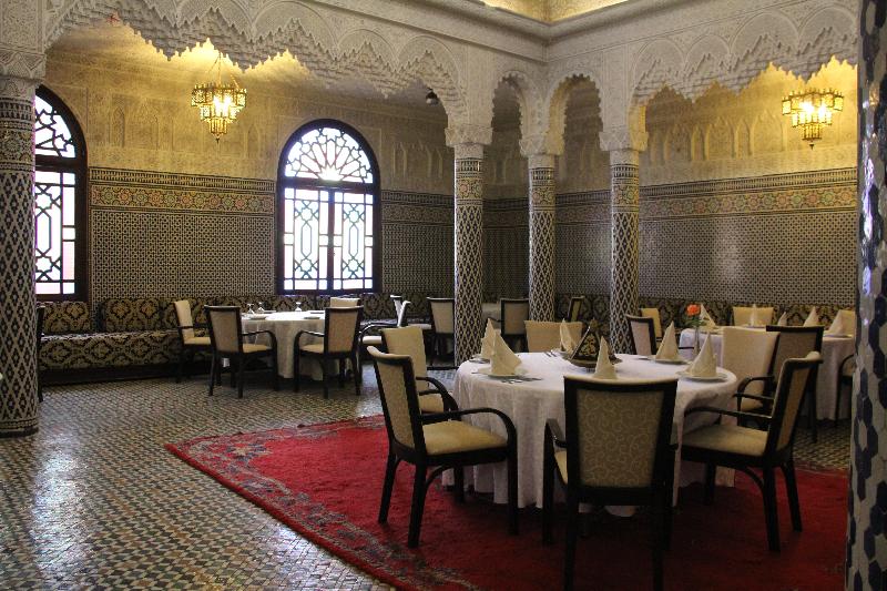 Zaki Suites Hotel & Spa - Restoran