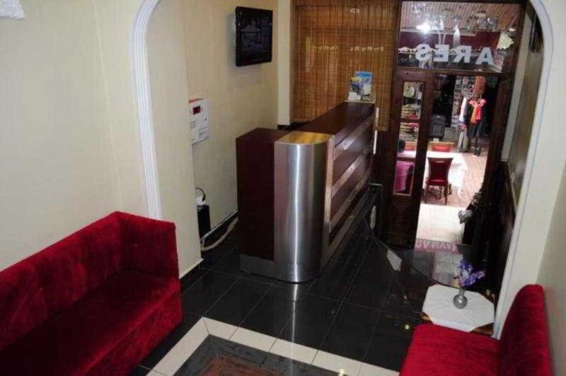 Ares Hotel Istanbul - Lobi