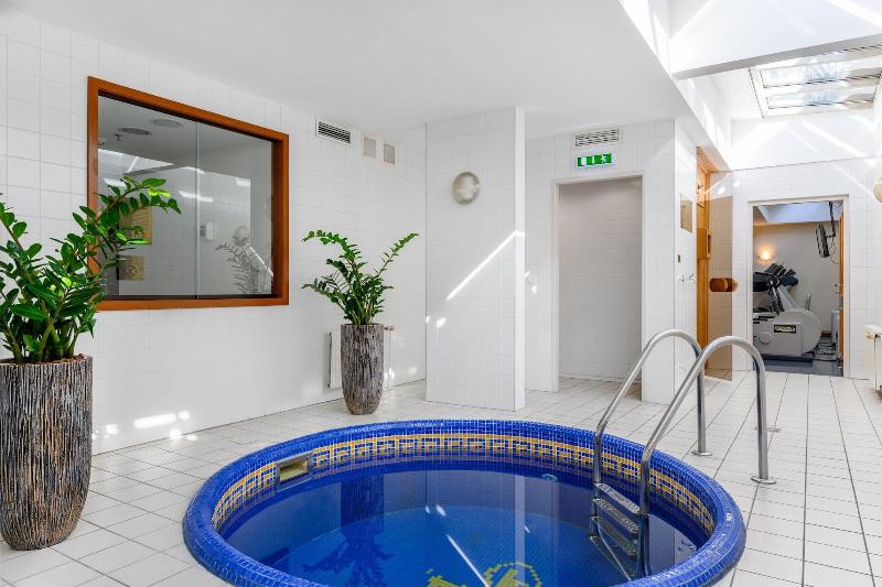 Millennium Court Marriott Executive Apartments - Genel