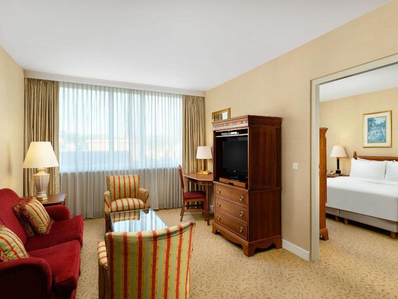 Millennium Court Marriott Executive Apartments - Oda