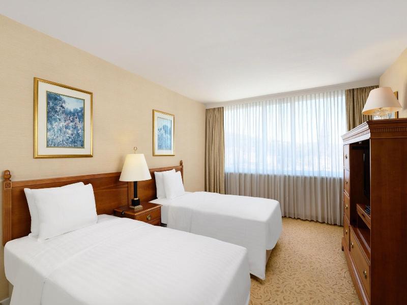Millennium Court Marriott Executive Apartments - Oda