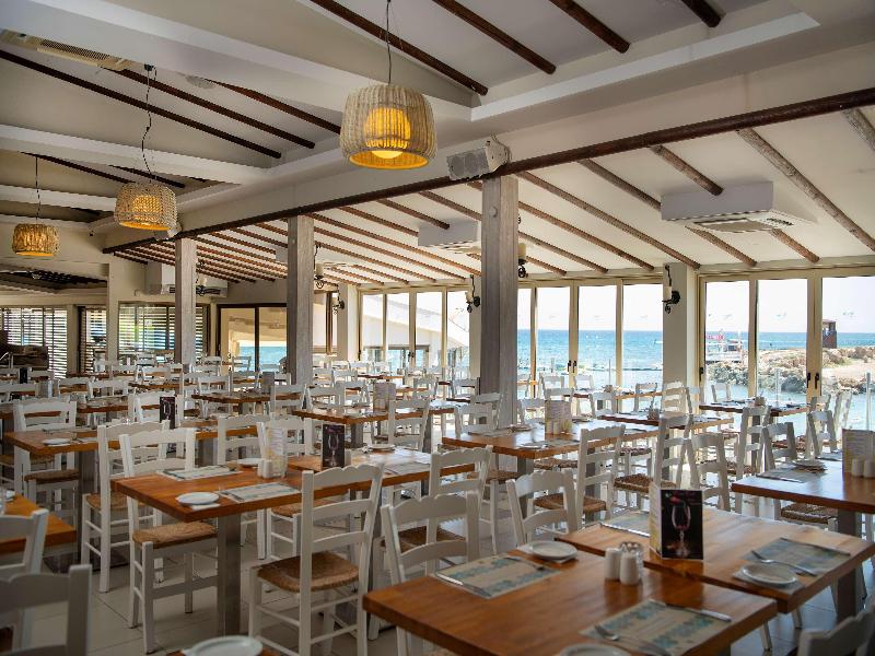 Pernera Beach - Restoran