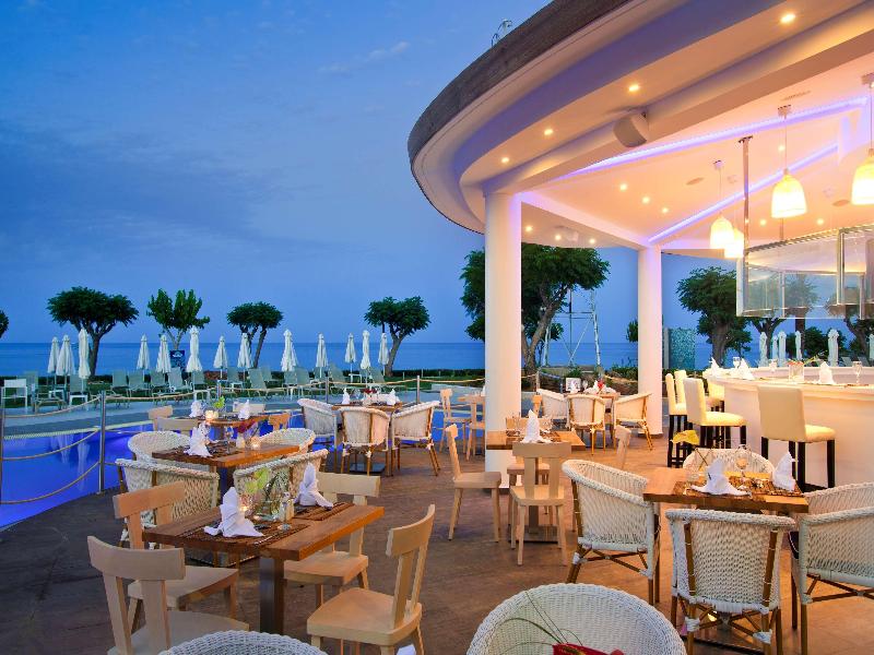 Pernera Beach - Restoran
