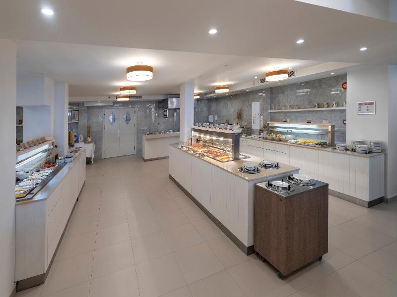 Pernera Beach - Restoran