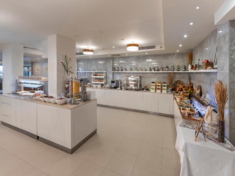 Pernera Beach - Restoran