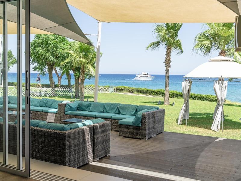Pernera Beach - Restoran