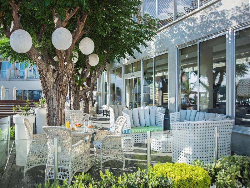 Pernera Beach - Restoran