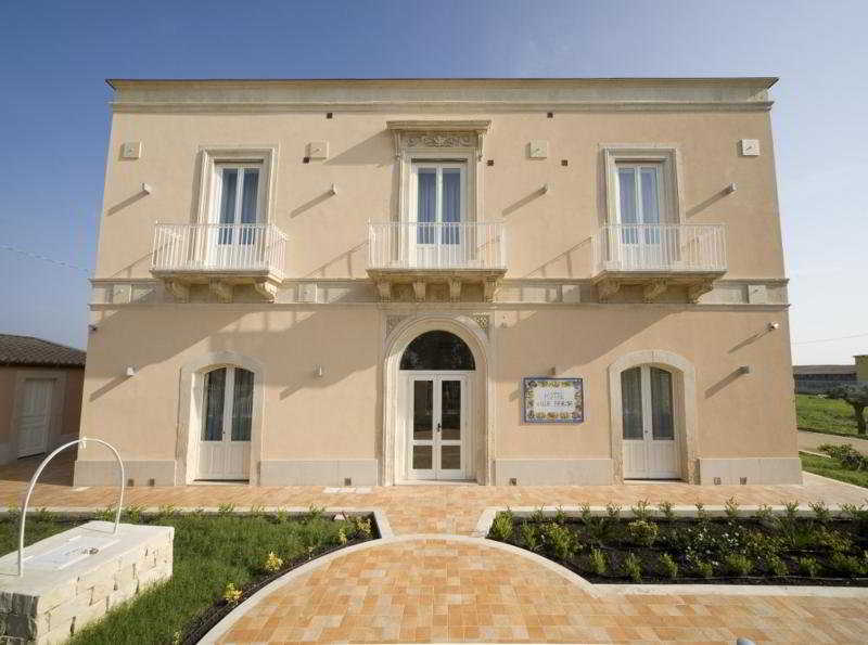 Villa Fanusa - Genel