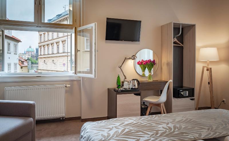 Pytloun Kampa Garden Hotel Prague - Genel