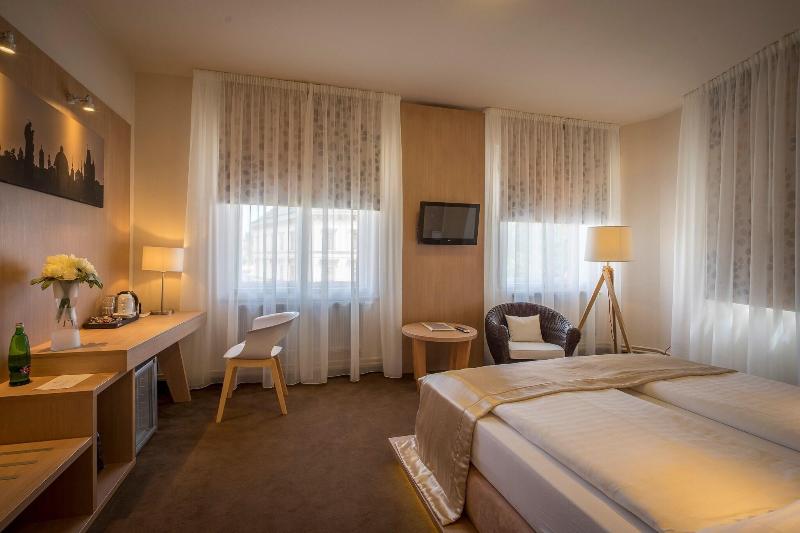 Pytloun Kampa Garden Hotel Prague - Oda