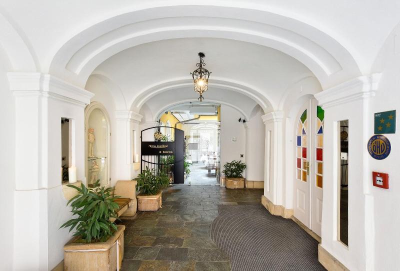 Boutique Hotel Dom - Rooms & Suites - Lobi