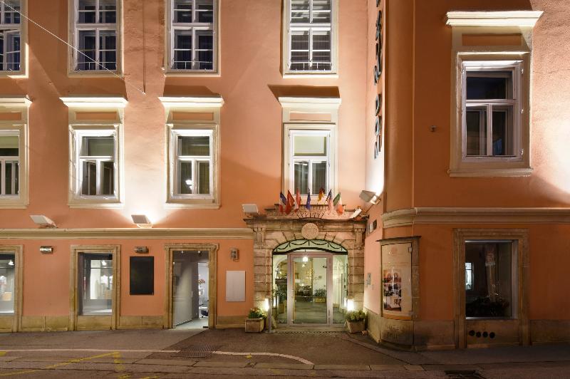 Boutique Hotel Dom - Rooms & Suites - Genel