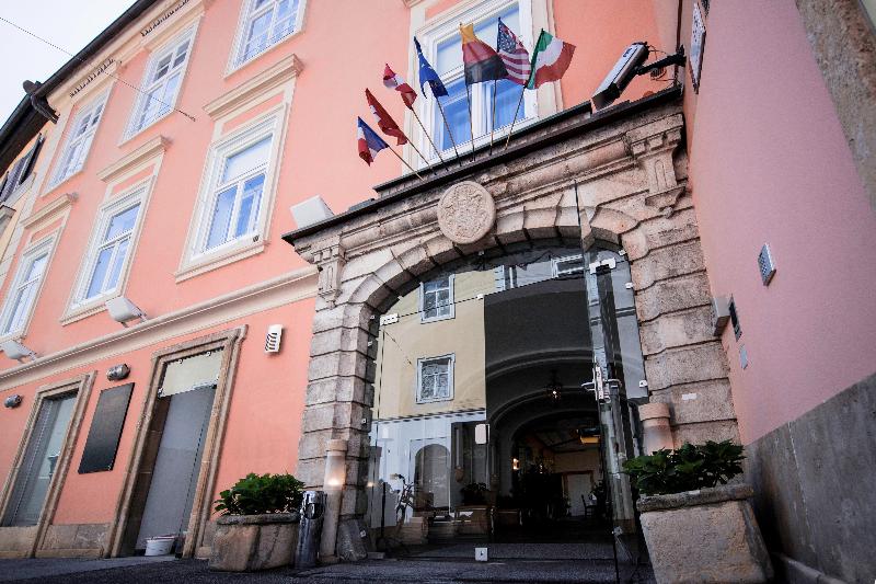 Boutique Hotel Dom - Rooms & Suites - Genel