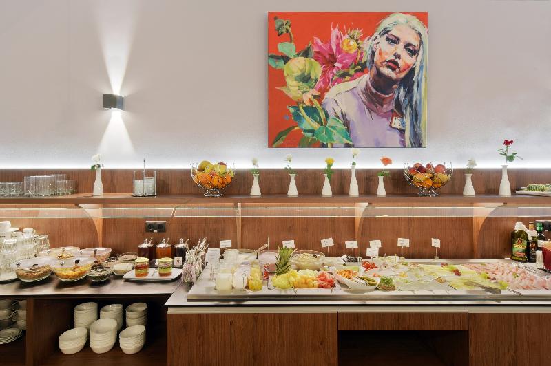 Boutique Hotel Dom - Rooms & Suites - Restoran