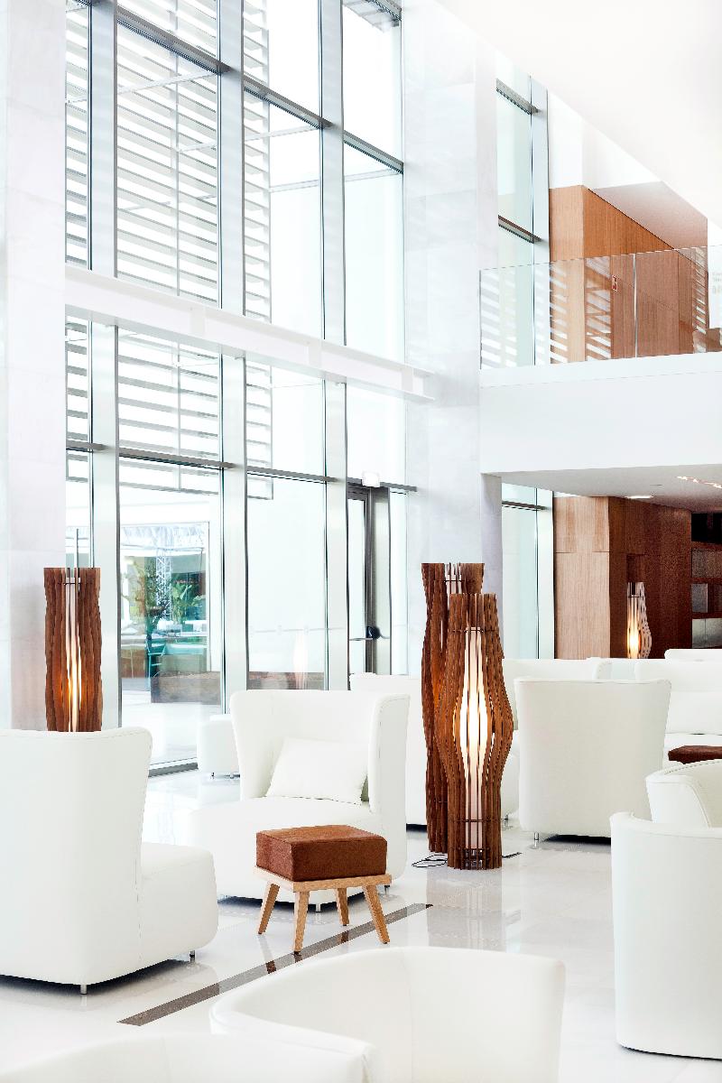 Onyria Marinha Cascais, Vignette Collection - Lobi