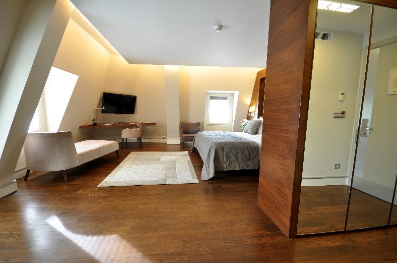 Levni Istanbul Otel Handwritten Collection - Oda