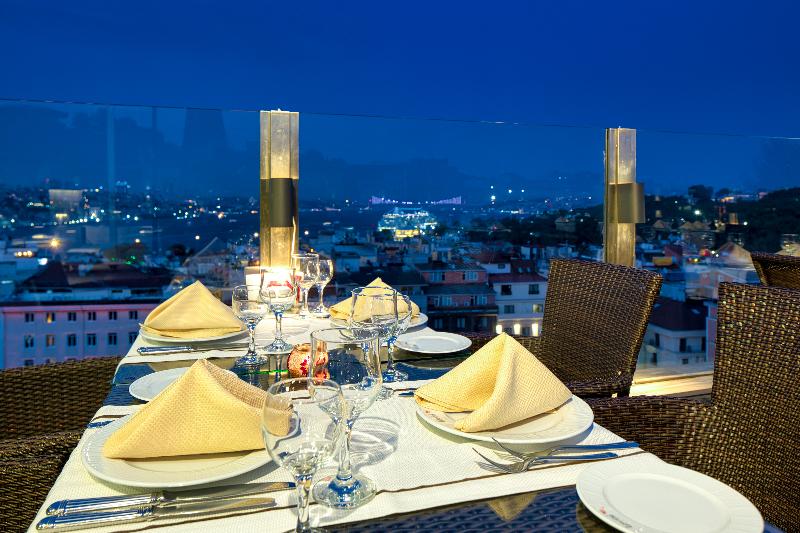 Levni Istanbul Otel Handwritten Collection - Teras