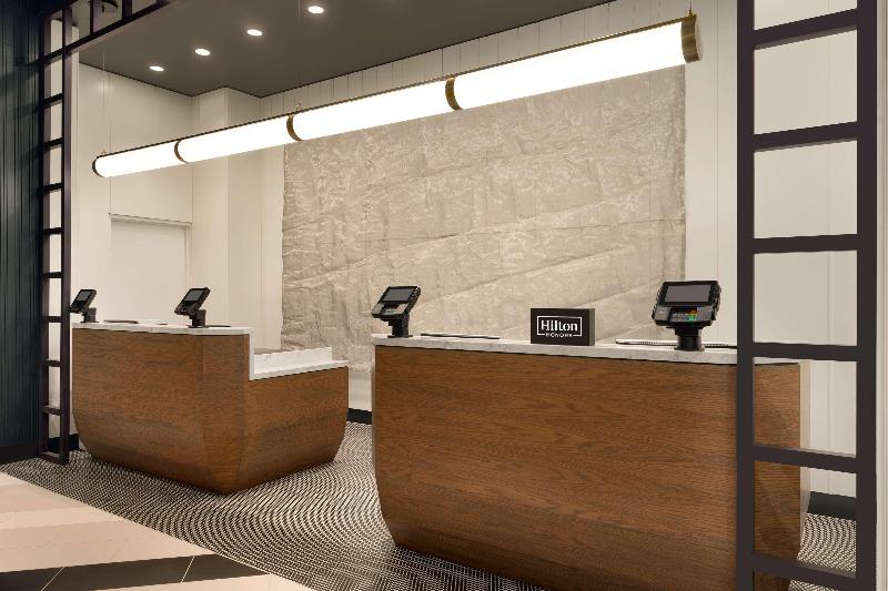 DoubleTree by Hilton New York Downtown - Lobi