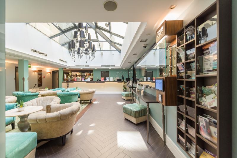La Prima Fashion Hotel - Lobi