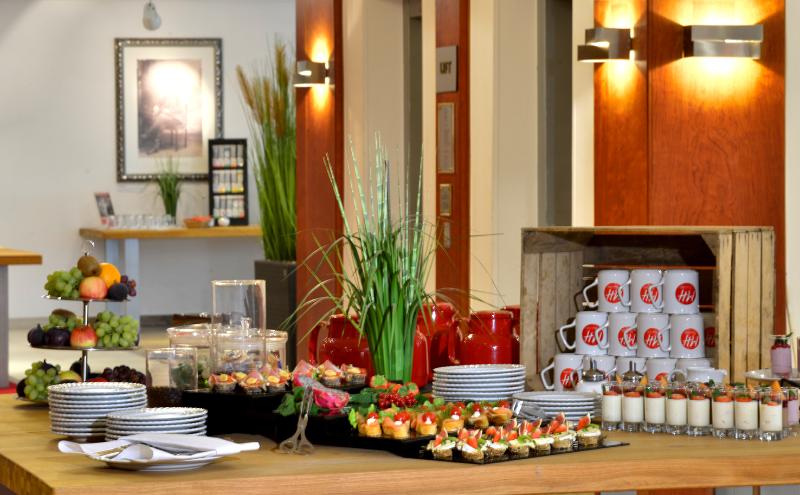 Roomingtons Wetzlar - Toplantı