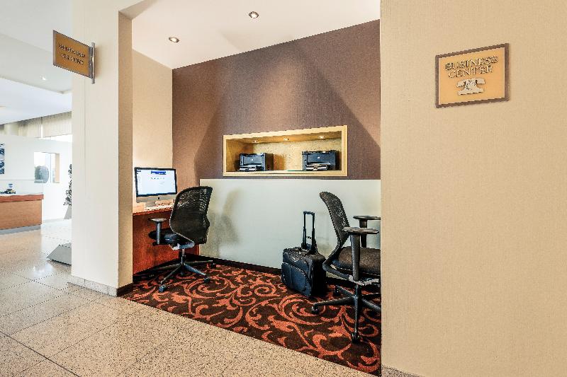 Mercure Hotel Schweinfurt Maininsel - Lobi