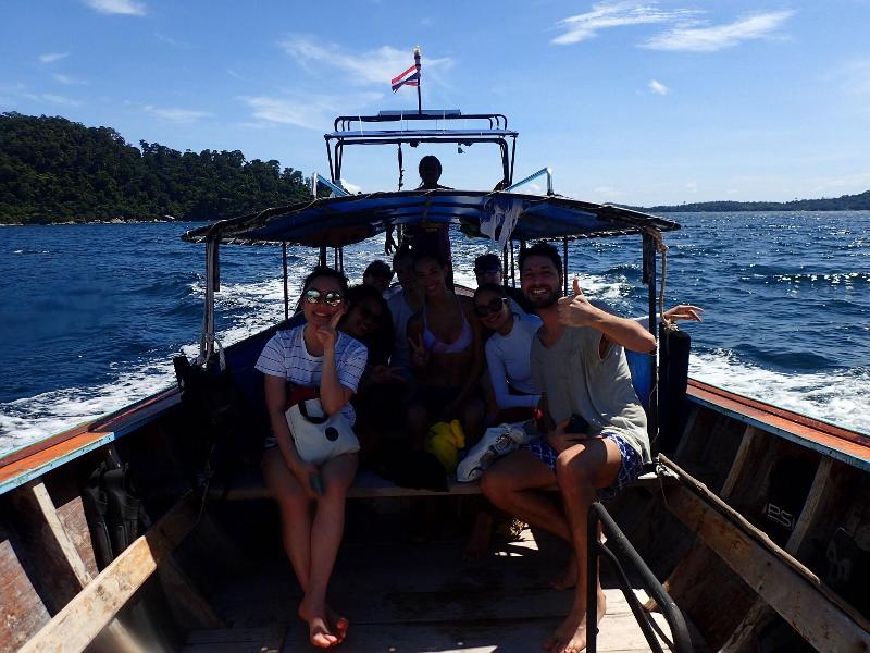 Castaway - Genel