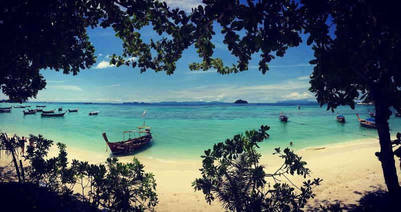 Castaway - Plaj