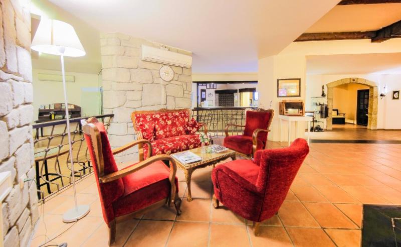 Club Hotel Flora - Lobi