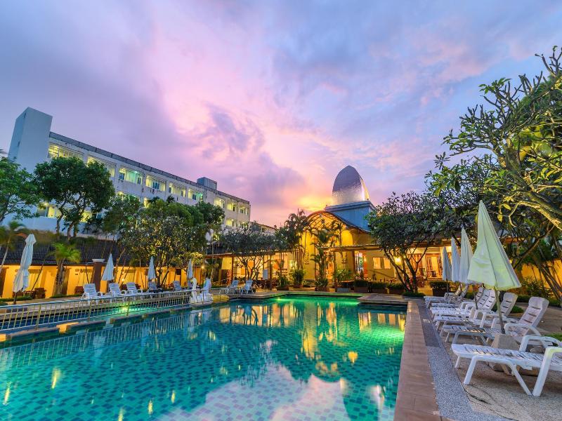 Phuket Kata Resort - Havuz