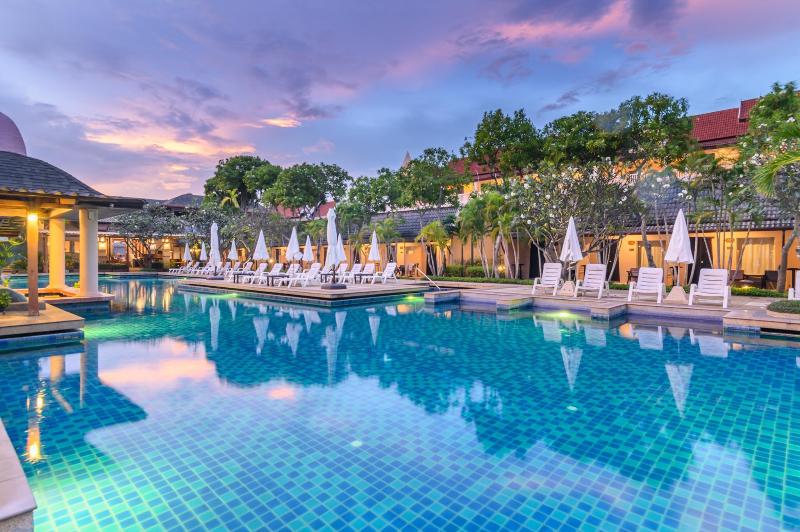 Phuket Kata Resort - Plaj