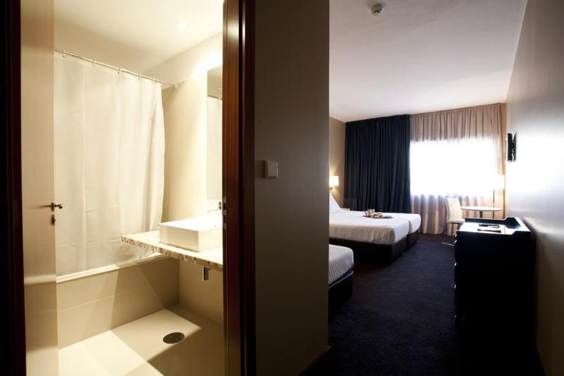 Stay Hotel Porto Centro Antas - Genel
